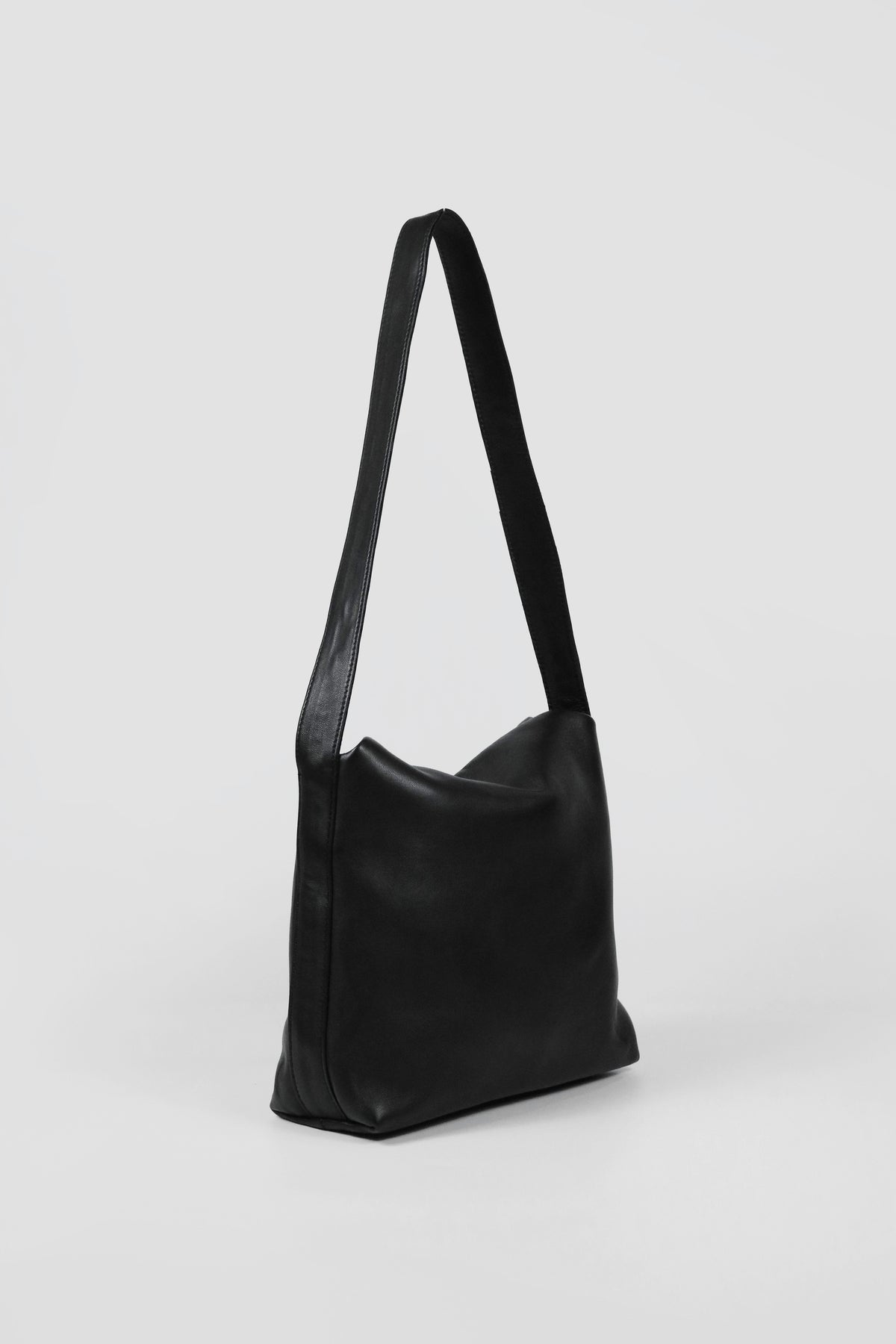 Edition Pillow Bag Large