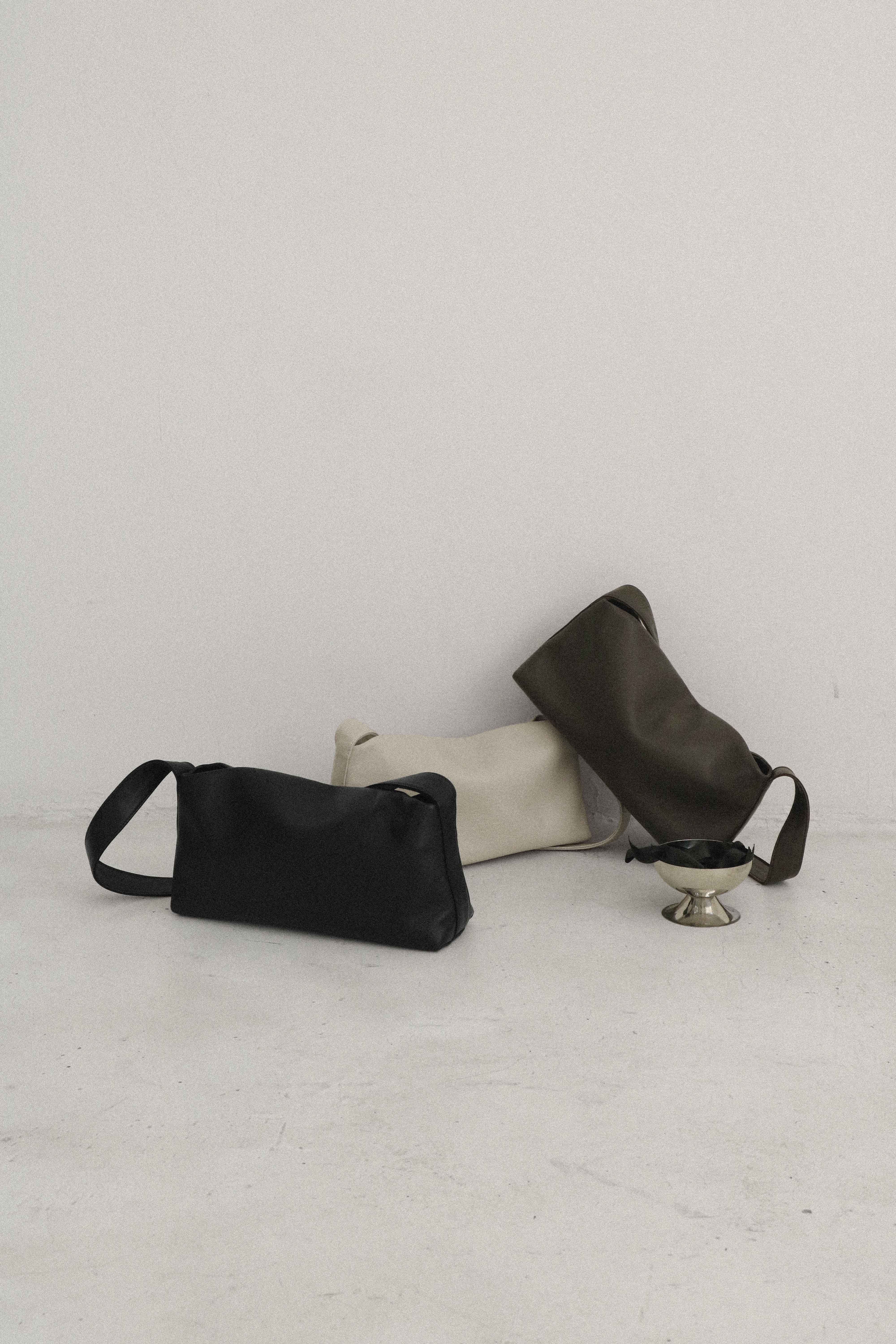 Pillow Shoulder Bag Chocolate