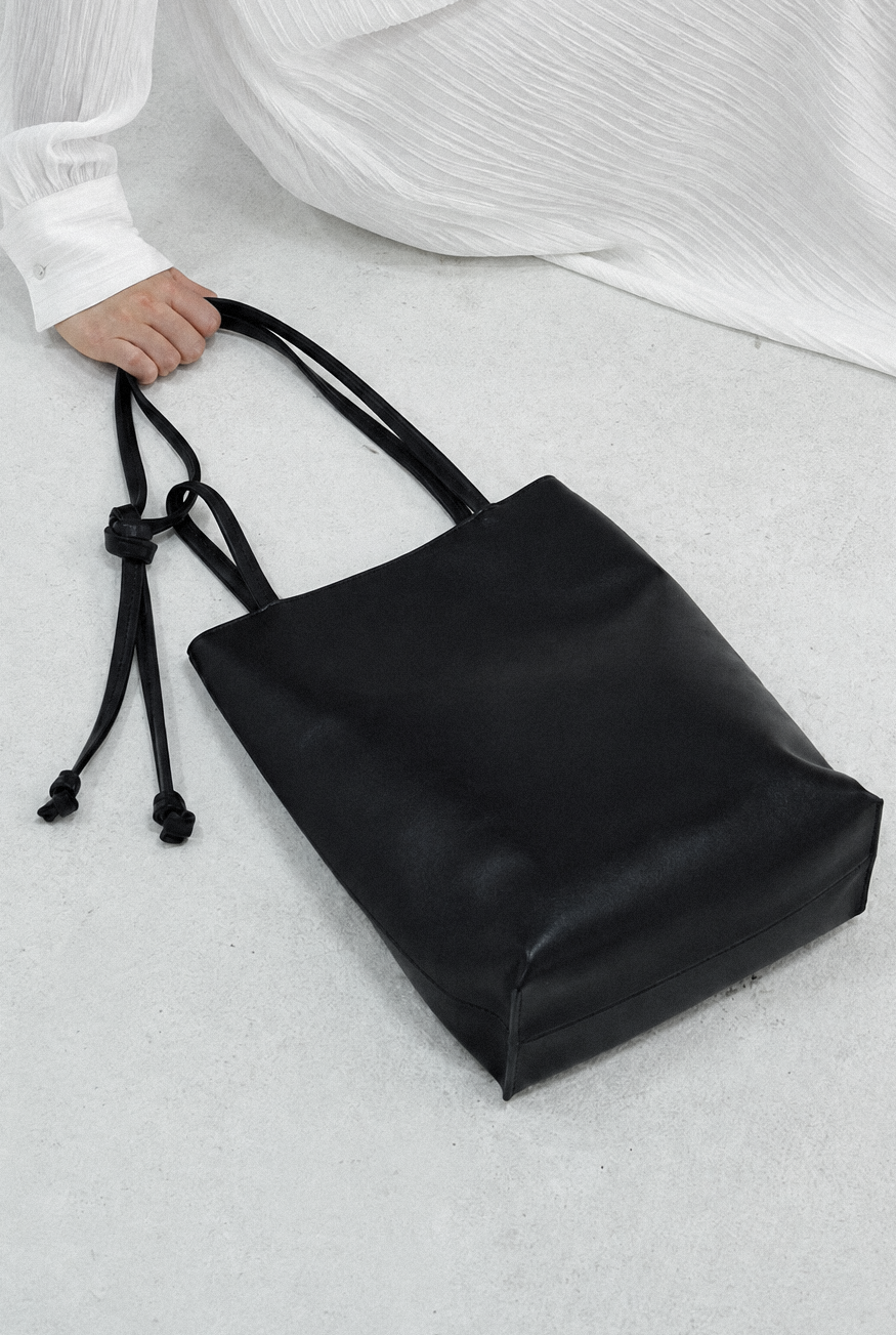 A Roam Bag Large