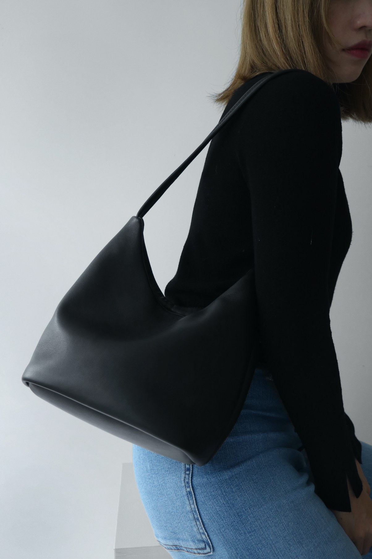 Harri Shoulder Bag Black