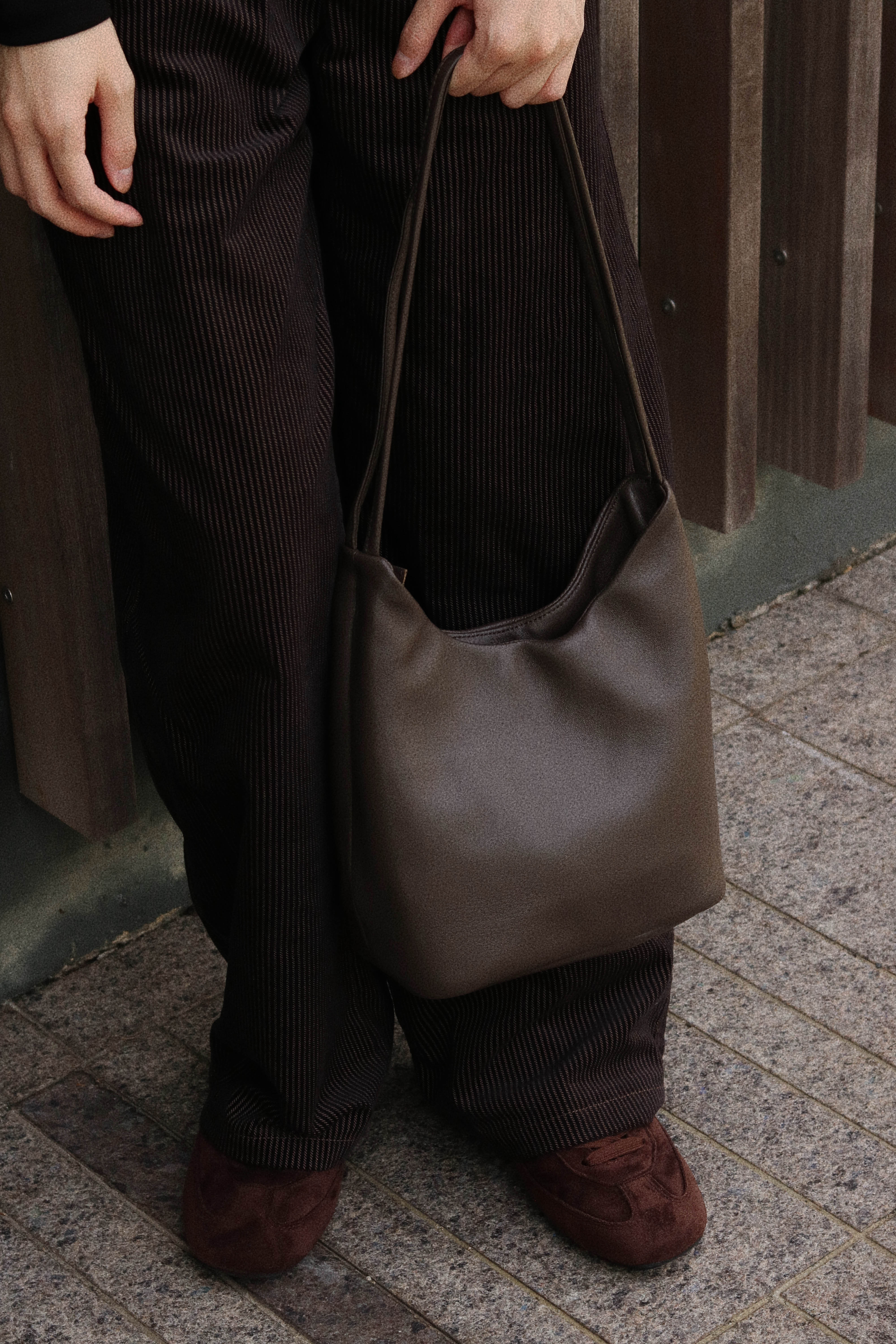 Harri Shoulder Bag Chocolate