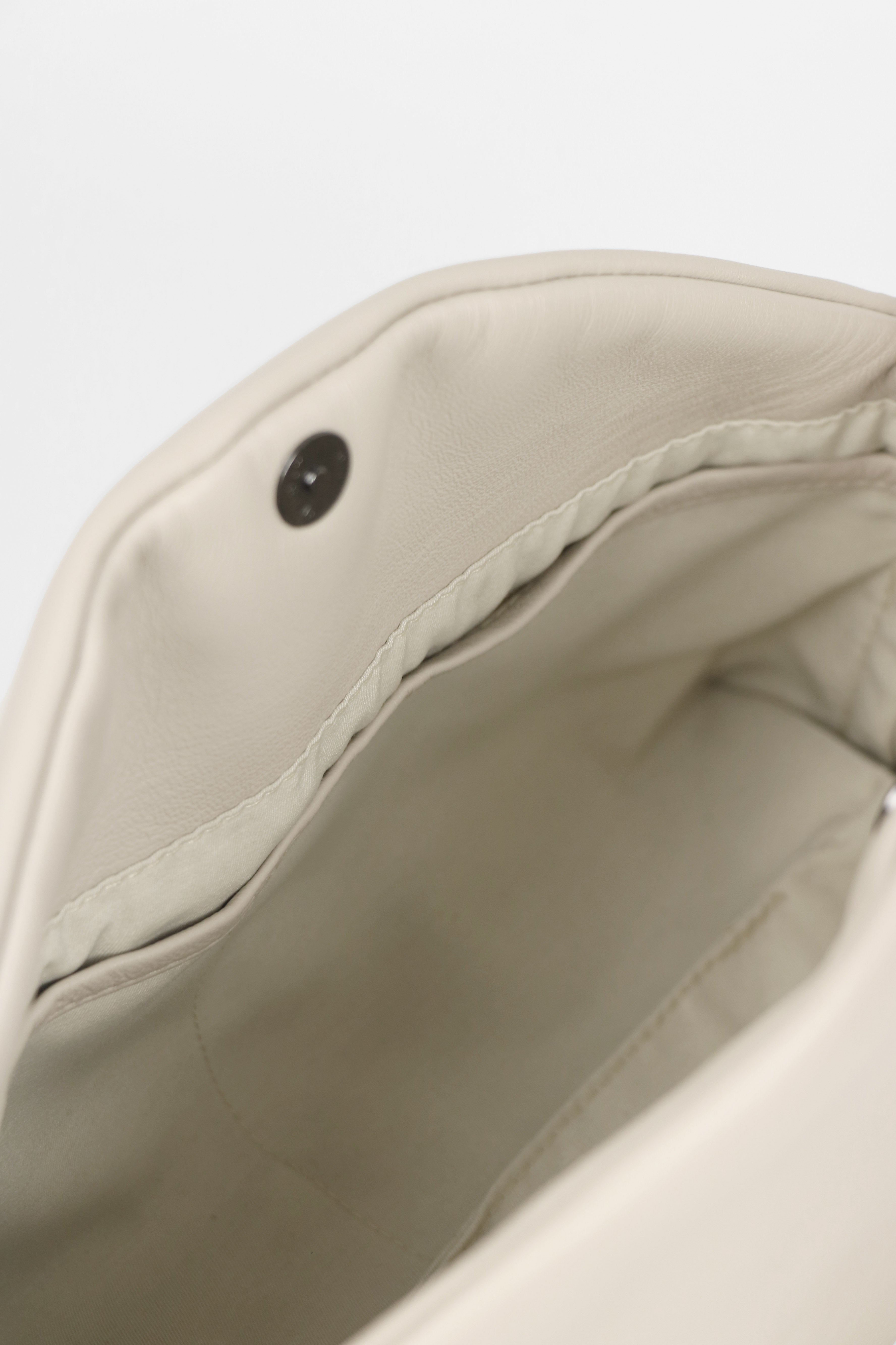Pillow Shoulder Bag Ivory