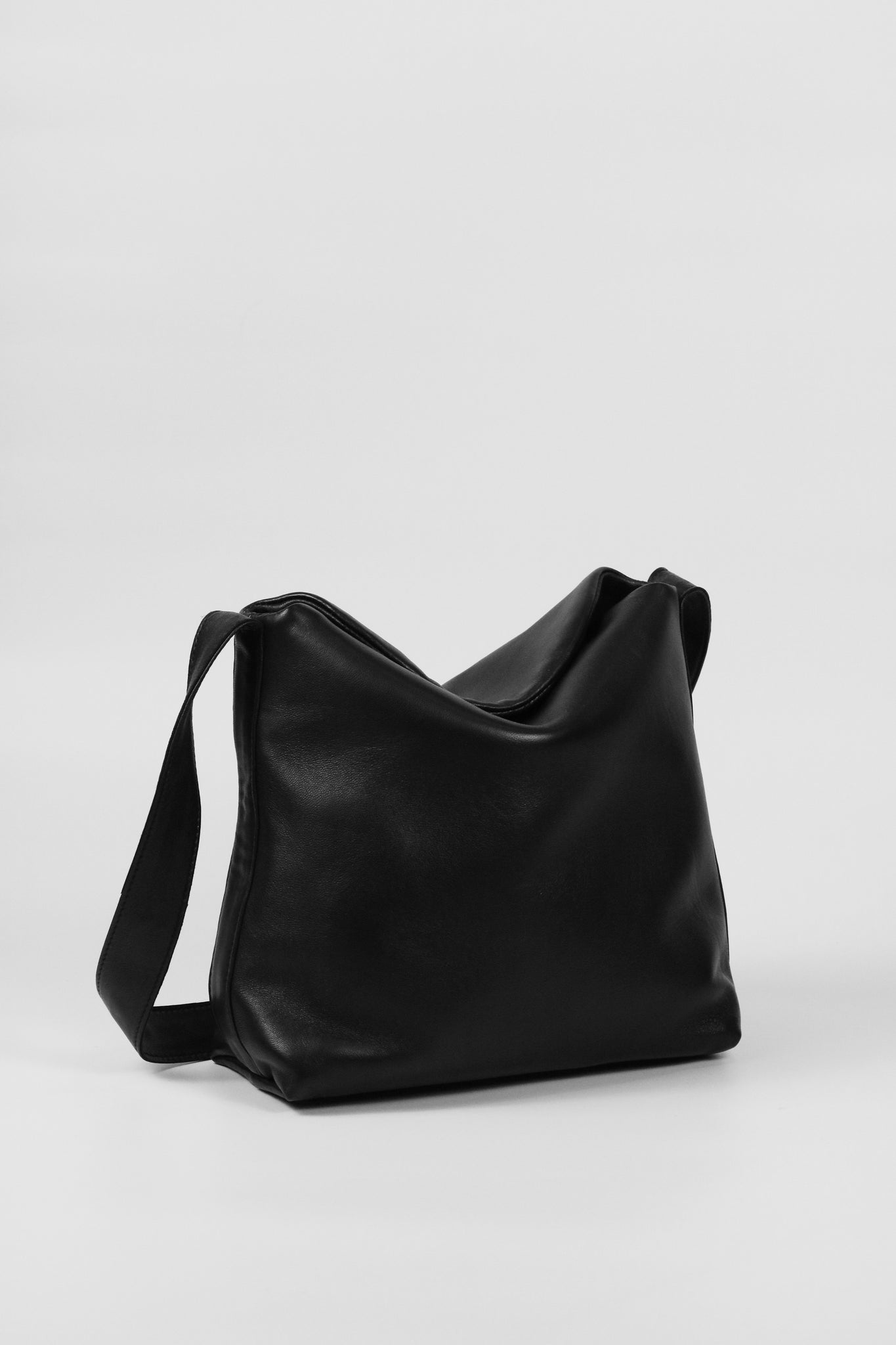 Edition Pillow Bag Large