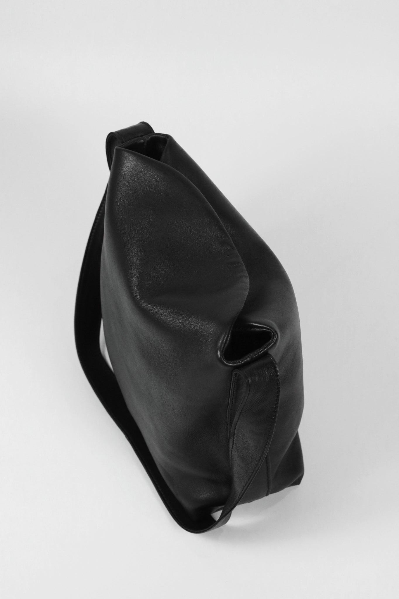 Edition Pillow Bag Large