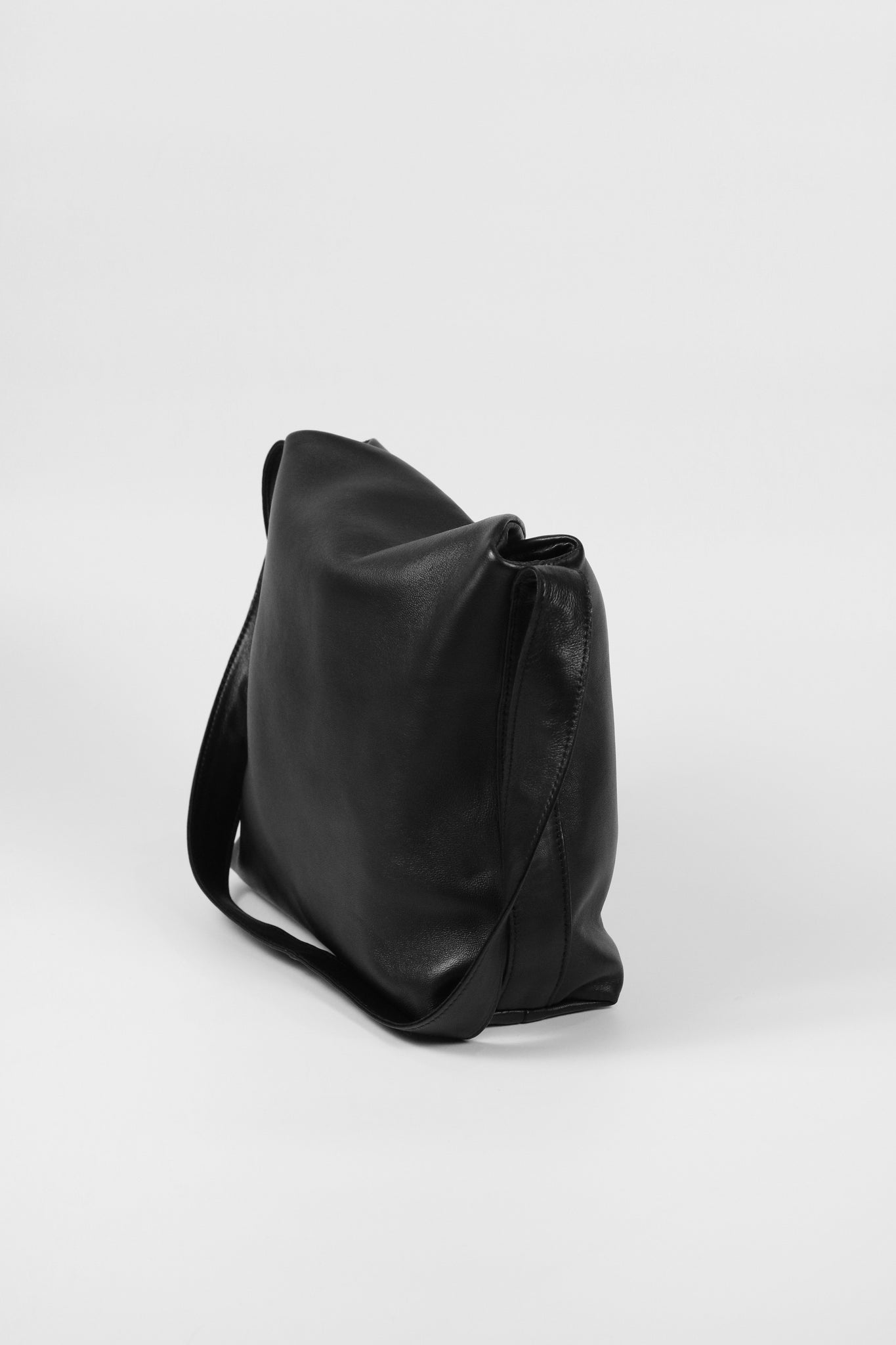 Edition Pillow Bag Large