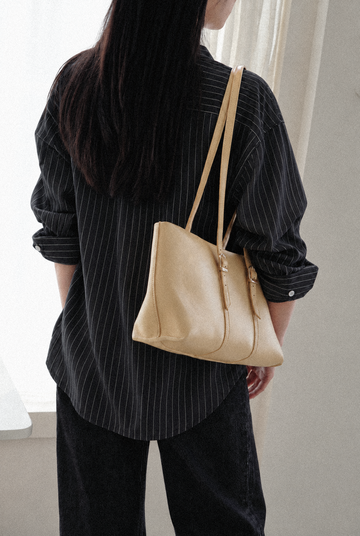 June's East West Bag Cream