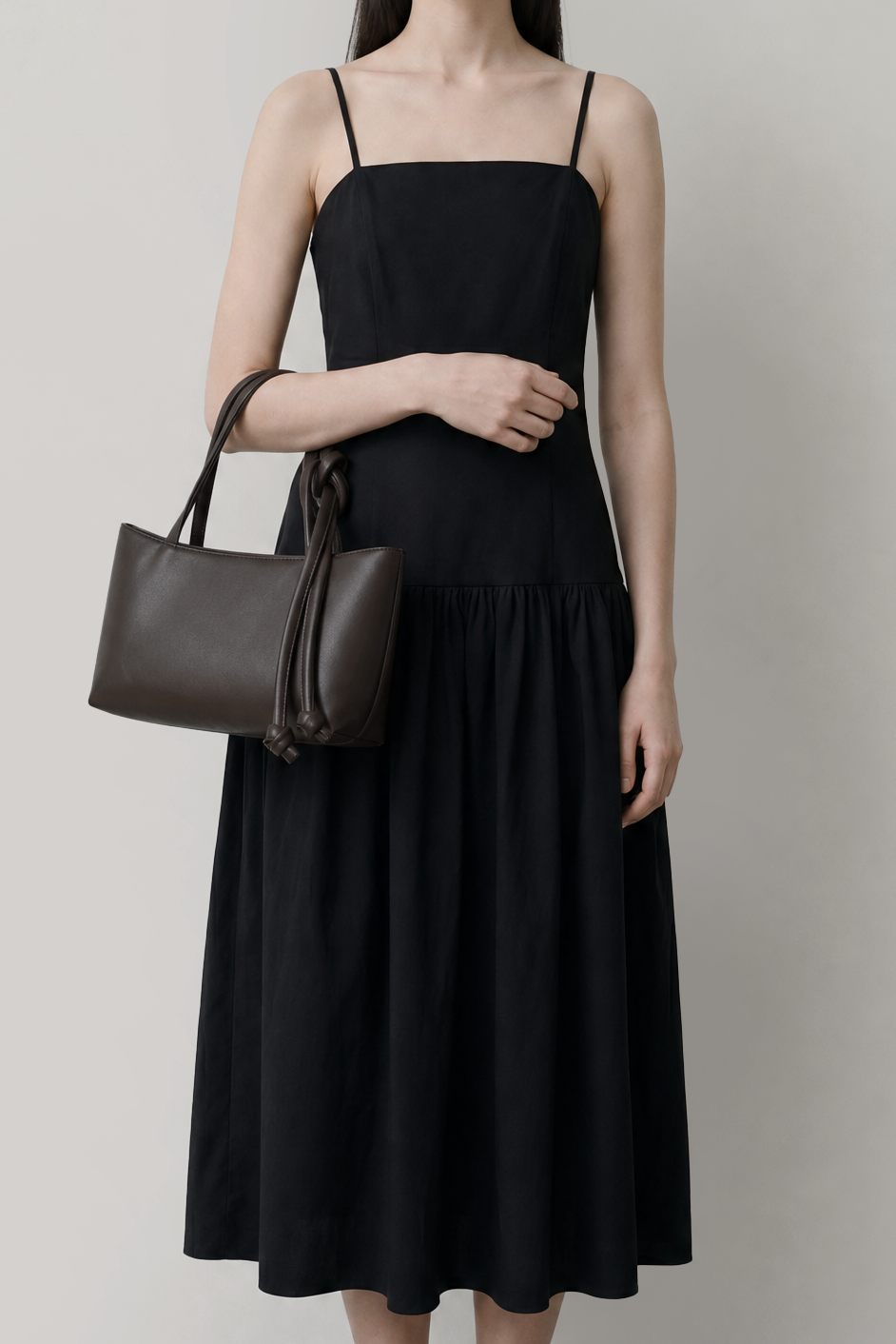 A Roam 2 Way Bag Brown